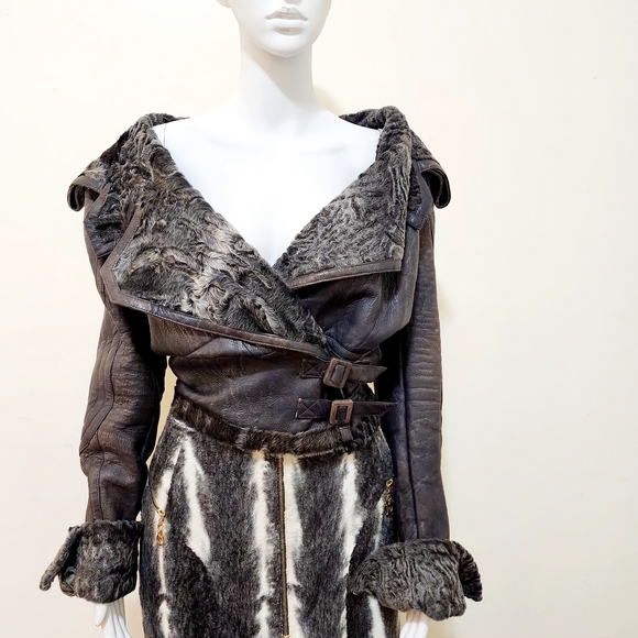 Elegant Black and Gray Women's Jacket - Picture 3 of 8